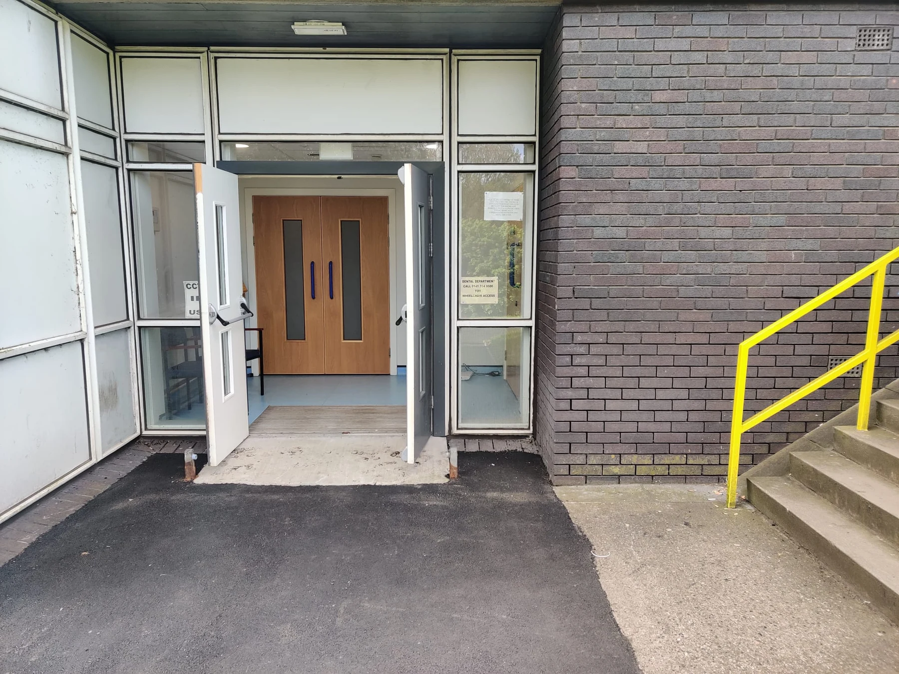 Hospital entrance before planters were installed